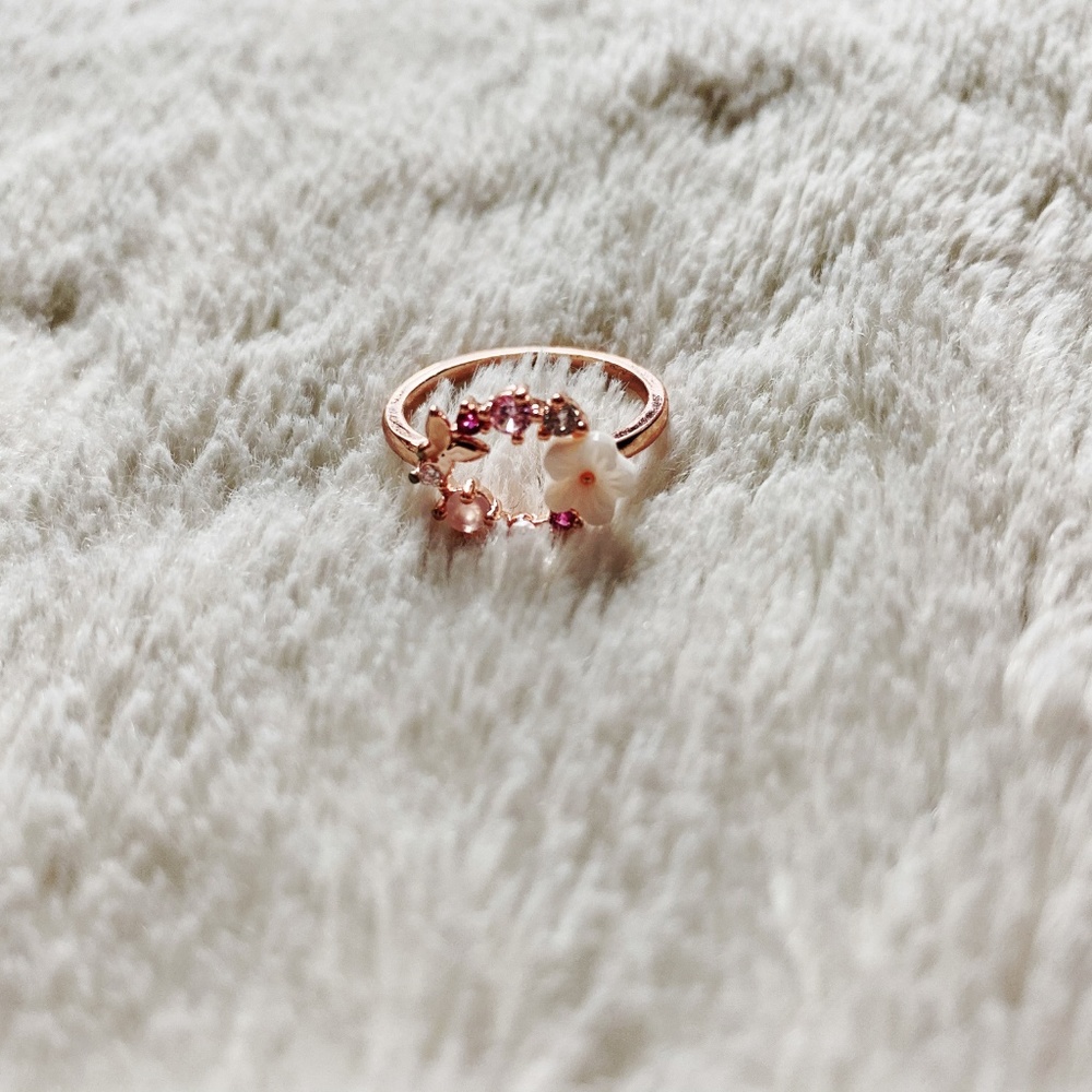 Butterfly Ring - Picture 4 of 5